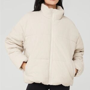 Alo Yoga - Cream Corduroy Puffer Jacket